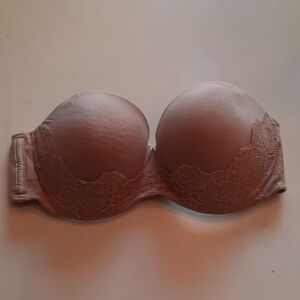 Victoria's Secret 32DD nude Body by Victoria Lined Strapless bra 32dd